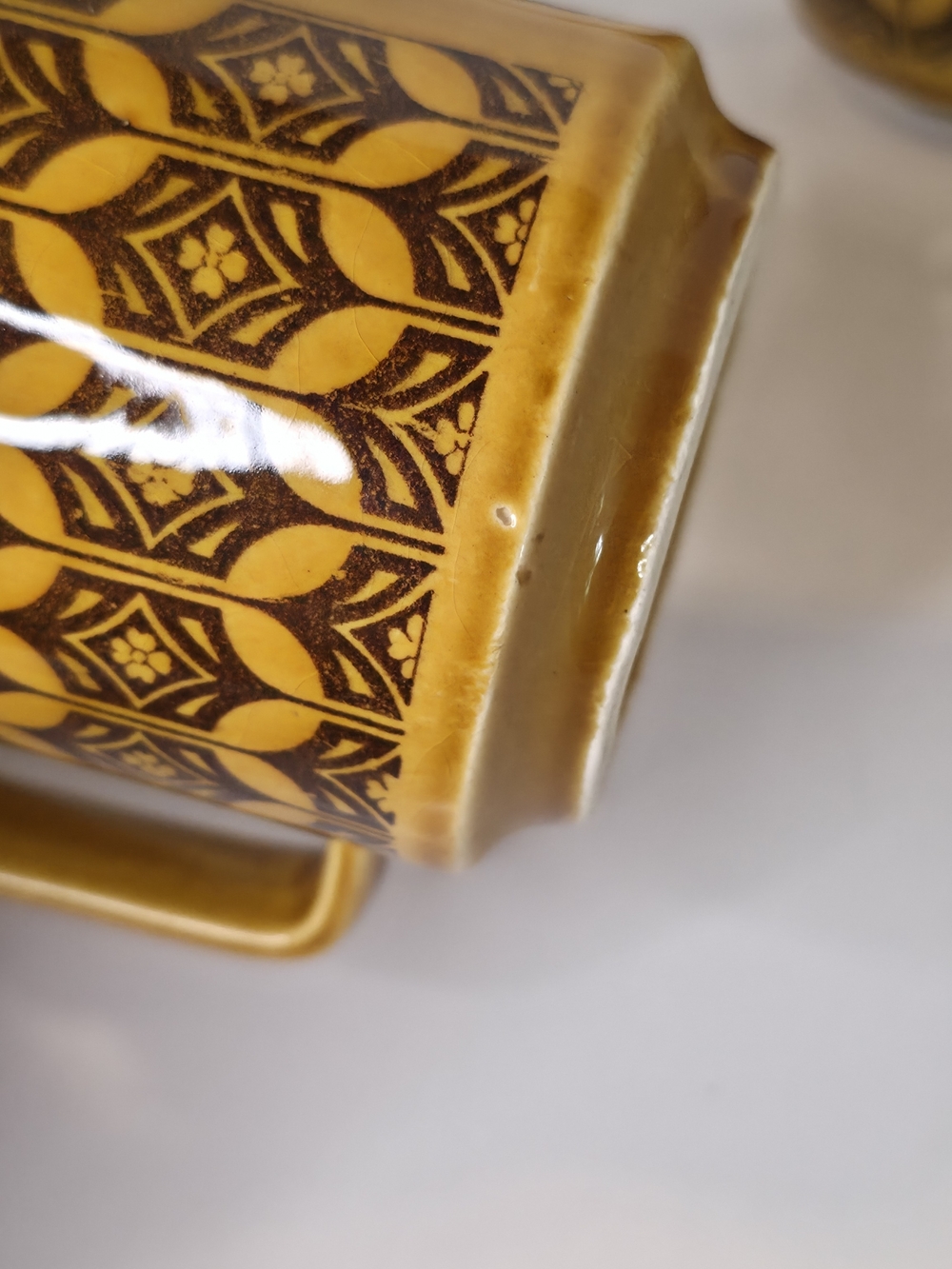 Vintage Royal Sealy Japan Brown Amber Geometric Coffee Mugs Cups Set of 4 MCM - Picture 11 of 11